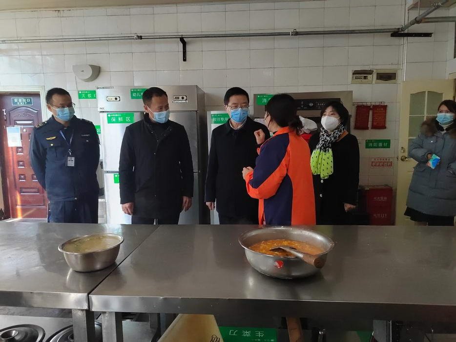 微信图片_20230103101533_调整大小.jpg